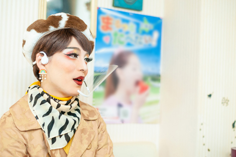 満島さん横顔