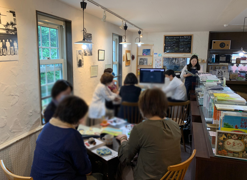 幌の俊カフェで開催された「五勝手屋羊羹ファンパーティー