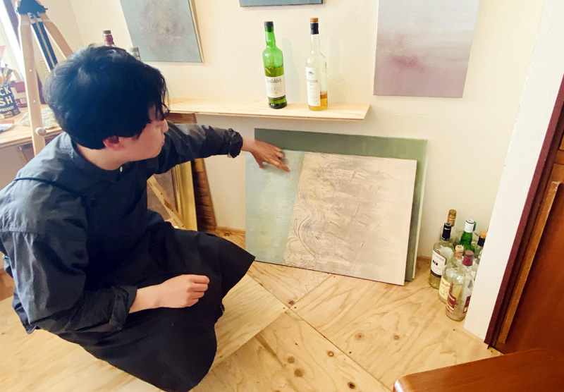 れはこの2本を飲み比べしながら描いたもの
